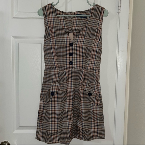 Modcloth Dresses & Skirts - ModCloth sz 6 plaid dress